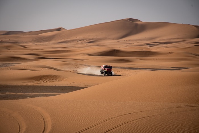 instatrade-loprais-team-de-rooy-fpt_54045550655_o